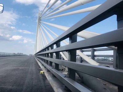 <b>304橋梁防撞護(hù)欄</b>